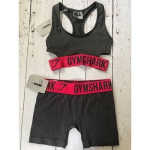 Gymshark “FIT” outfit